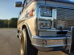 Chevrolet G20 Conversion Van  1988 года
